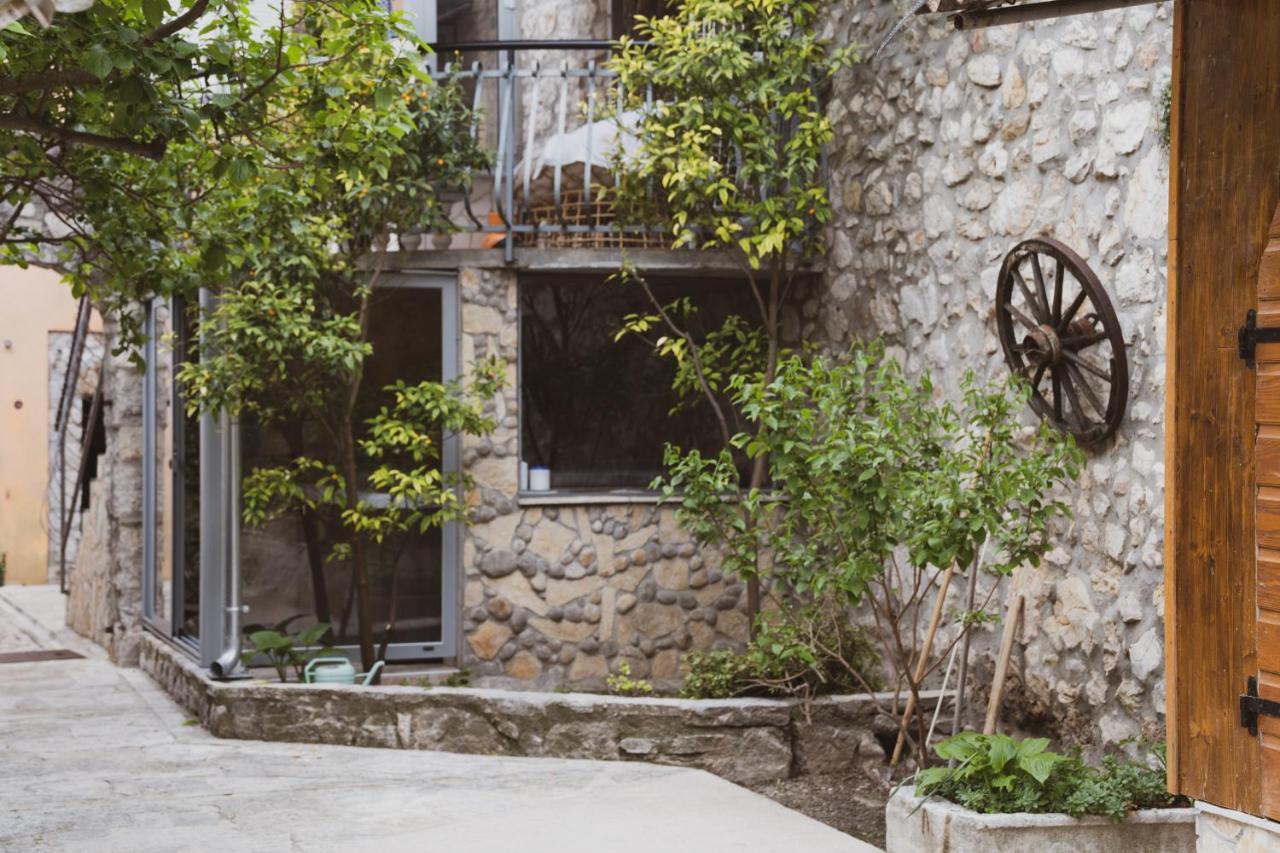 Scardona Rustica, Bed & Breakfast With Jacuzzi, Bbq And Free Parking In Skradin, Krka Apartment Екстериор снимка